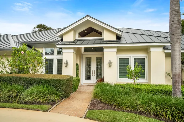 $995,000 | 6217 Southeast Baltusrol Terrace, Stuart, FL 34997