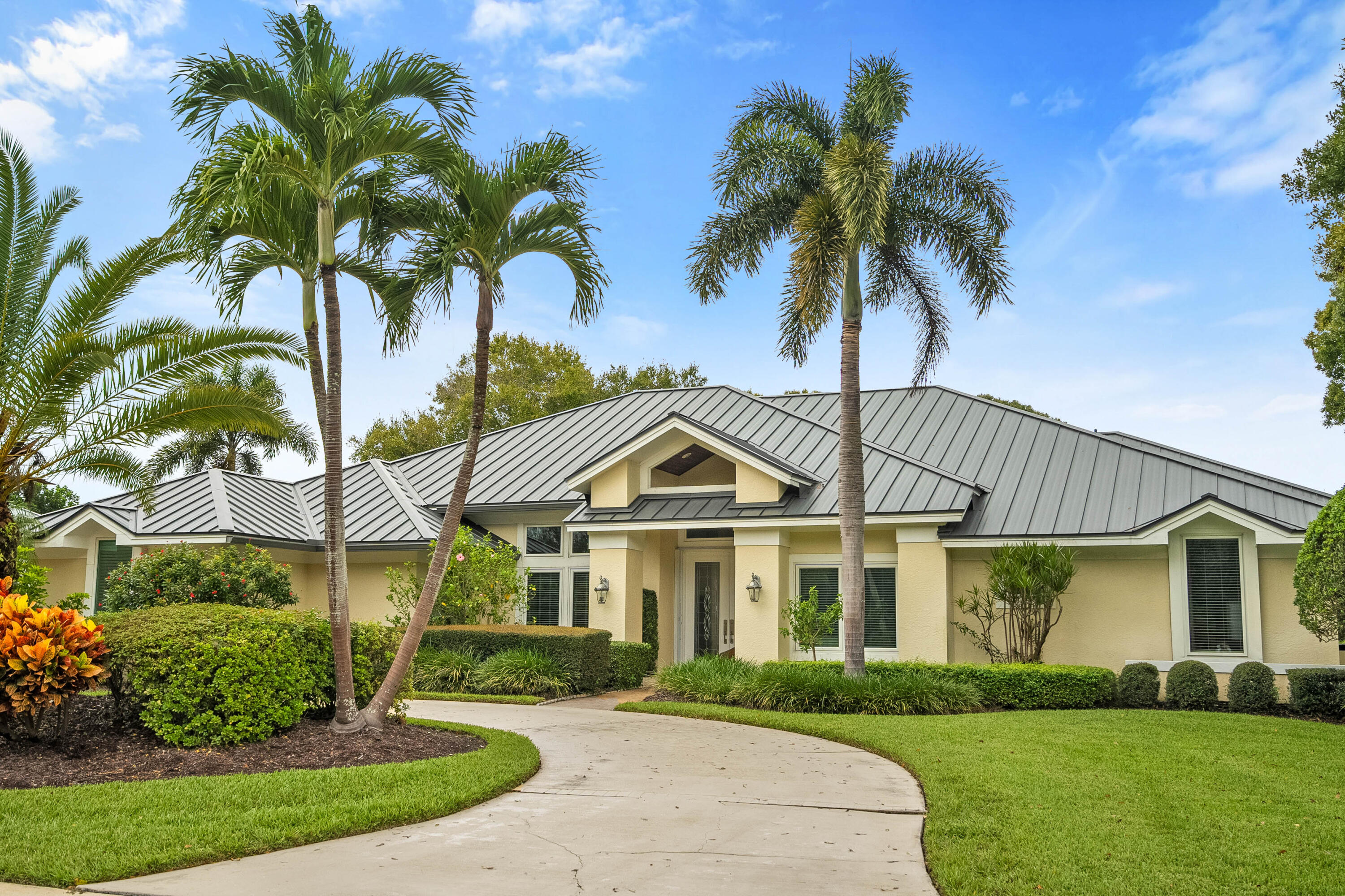 6217 Southeast Baltusrol Terrace Stuart, FL 34997 - Photo 2 of 69 DSC08115