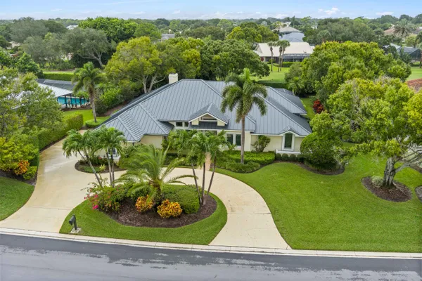 $995,000 | 6217 Southeast Baltusrol Terrace, Stuart, FL 34997