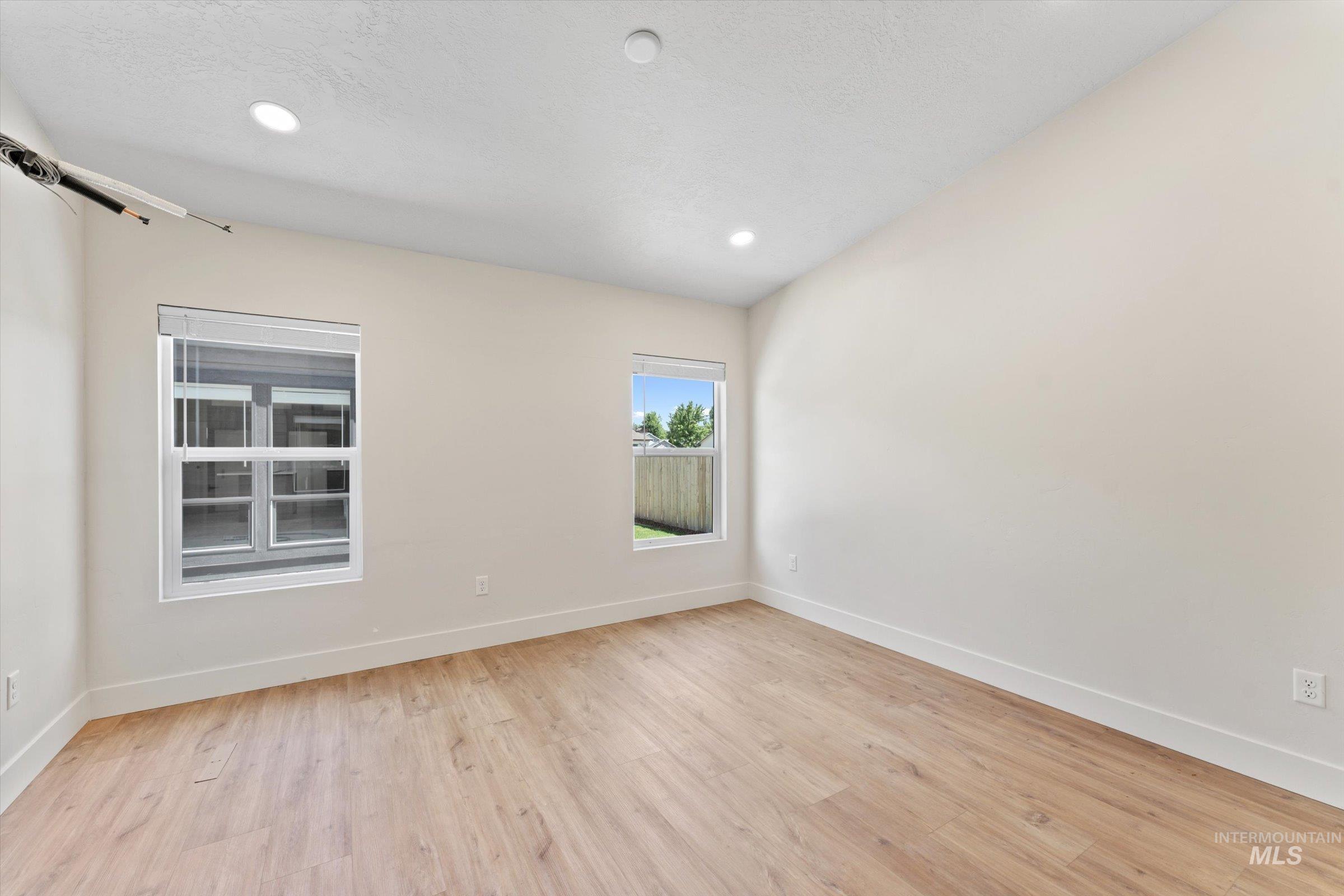 398 West London Street Middleton, ID 83644 - Photo 11 of 36
