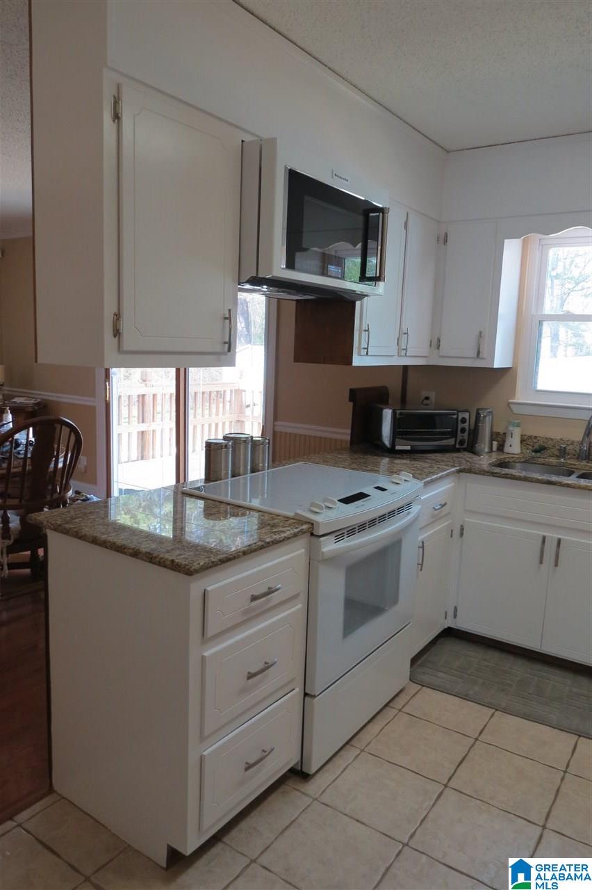 4014 Carwyle Road Pinson, AL 35126 - Photo 11 of 18 Gallery Image 11