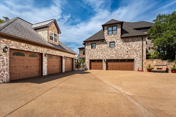 $1,695,000 | 1903 Kailey Hayes Court, Mount Juliet, TN 37122