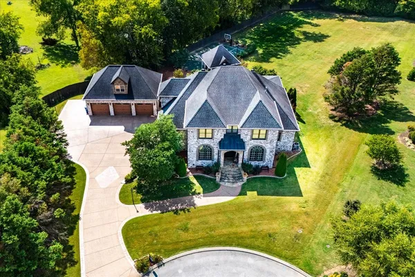 $1,695,000 | 1903 Kailey Hayes Court, Mount Juliet, TN 37122