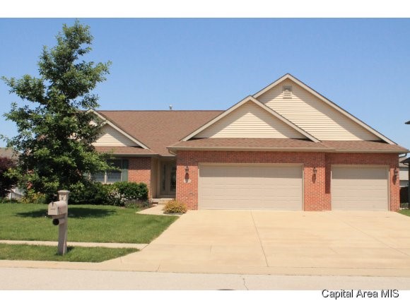 6505 Winterberry Lane Springfield, IL 62712 - Photo 1 of 24 Gallery Image 1