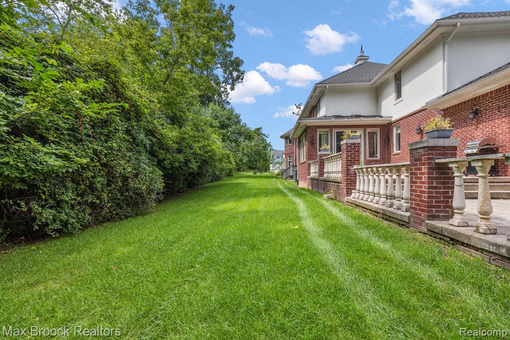 2812 South Telegraph Road Bloomfield Hills, MI 48302 - Photo 39 of 43 Gallery Image 39