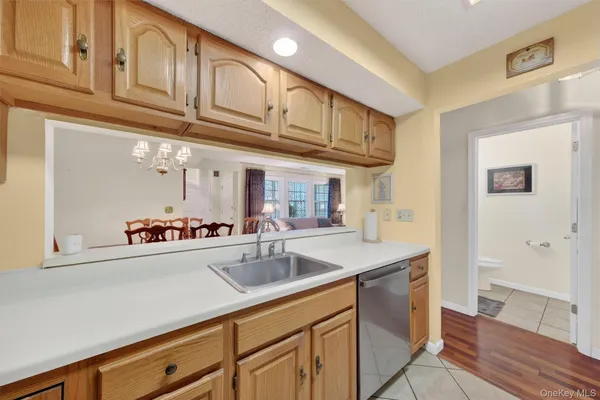 $329,930 | 47 Millholland Drive West, Fishkill, NY 12524