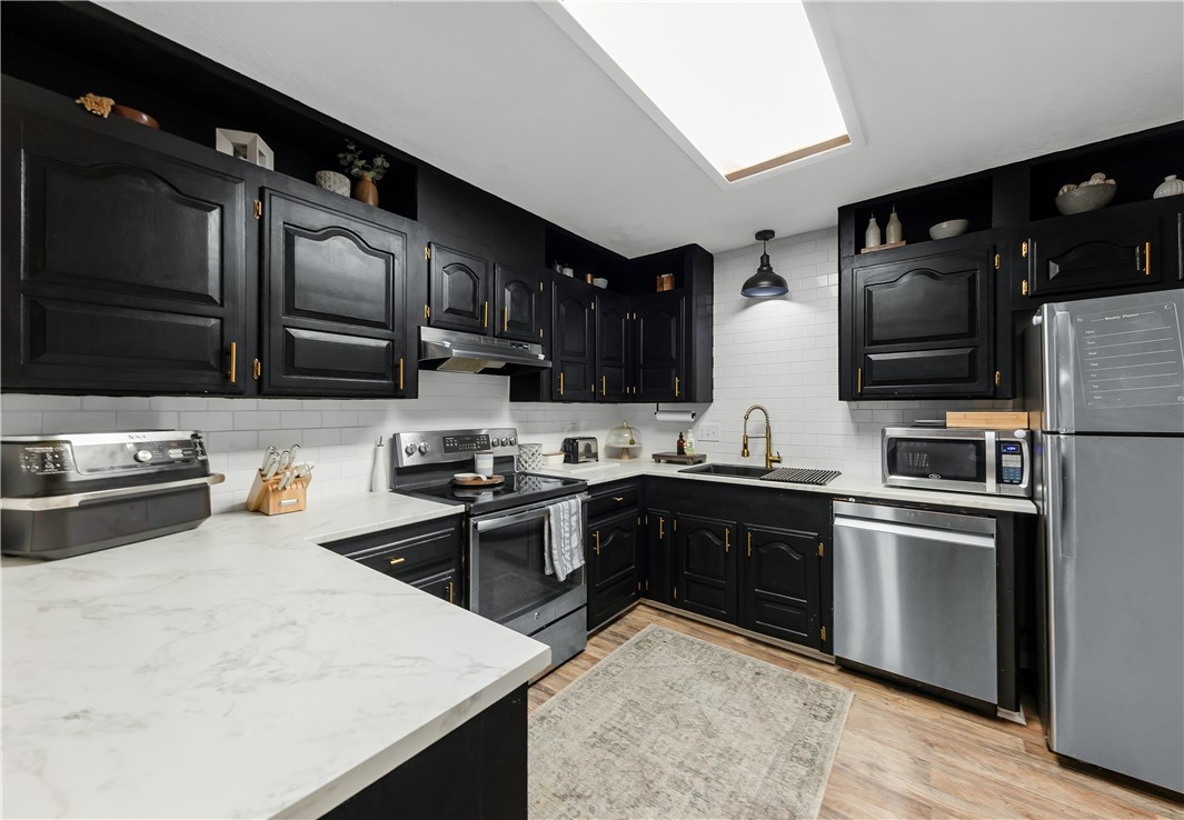 8120 Butler Ridge Drive College Station, TX 77845 - Photo 8 of 21