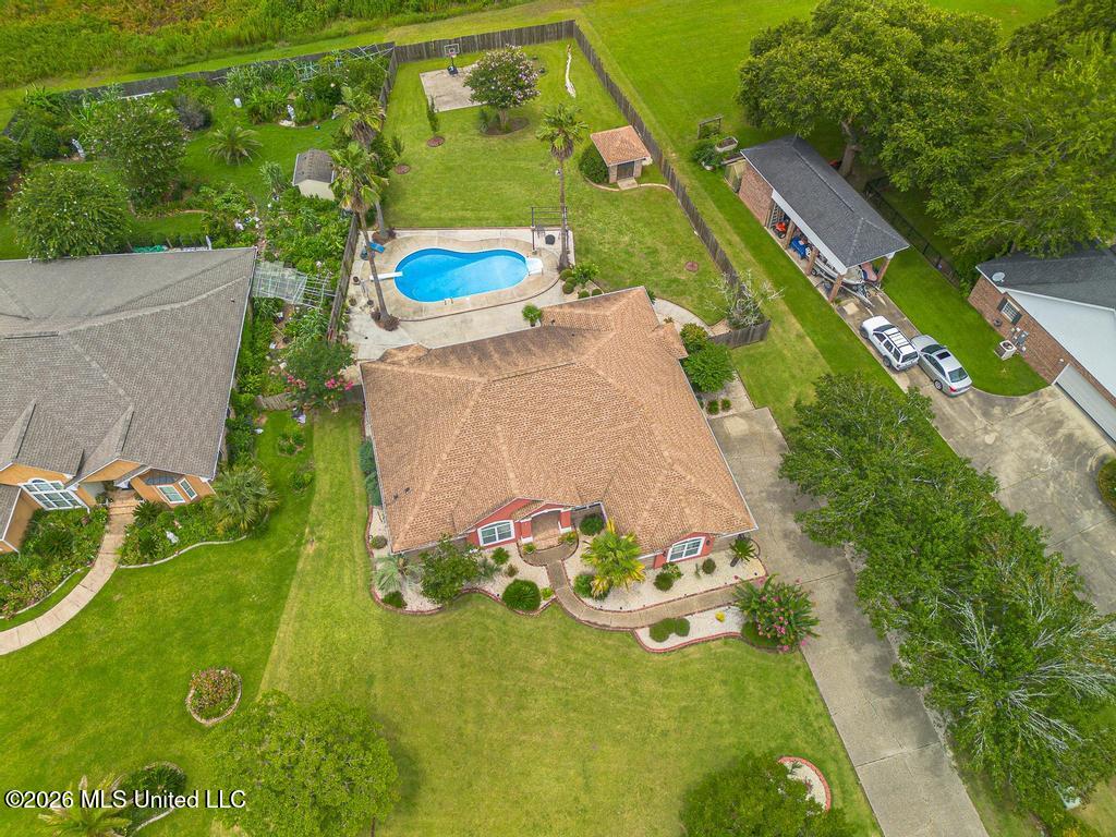 3532 North River Ridge Drive D'Iberville, MS 39540 - Photo 2 of 31 14-18