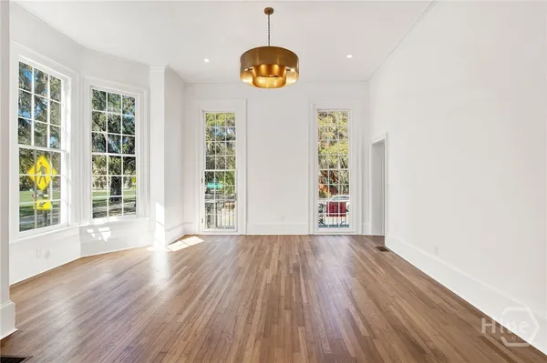 $2,900 | 804 Drayton Street, Unit 2, Savannah, GA 31401