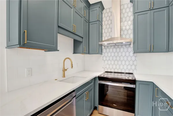 $2,900 | 804 Drayton Street, Unit 2, Savannah, GA 31401