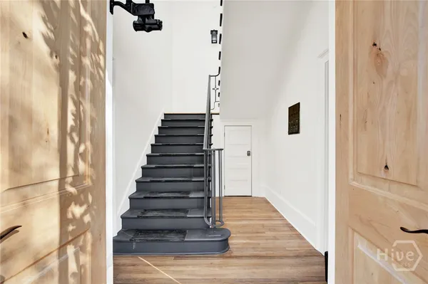 $2,900 | 804 Drayton Street, Unit 2, Savannah, GA 31401