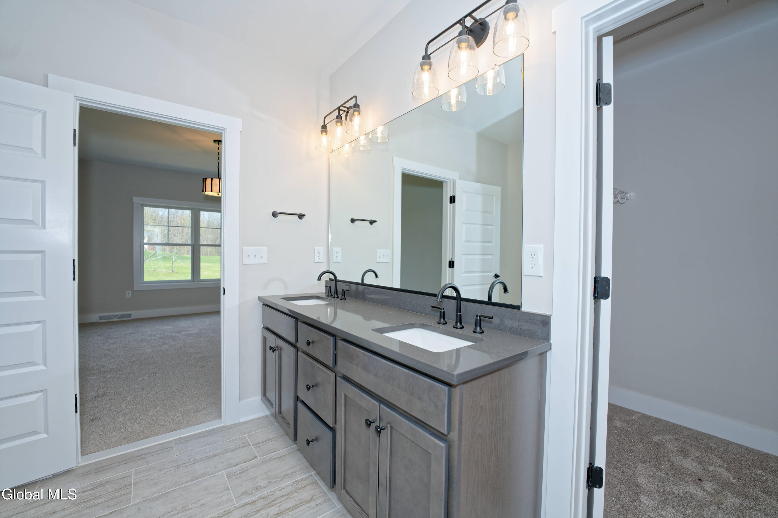 2802 Phillips Road East Greenbush, NY 12033 - Photo 12 of 26 Primary Bathroom