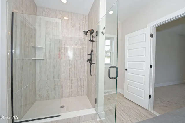 $699,000 | 2802 Phillips Road, East Greenbush, NY 12033