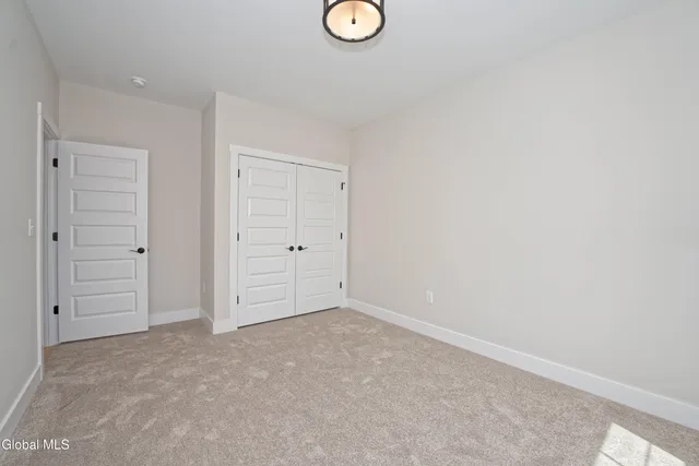 $699,000 | 2802 Phillips Road, East Greenbush, NY 12033