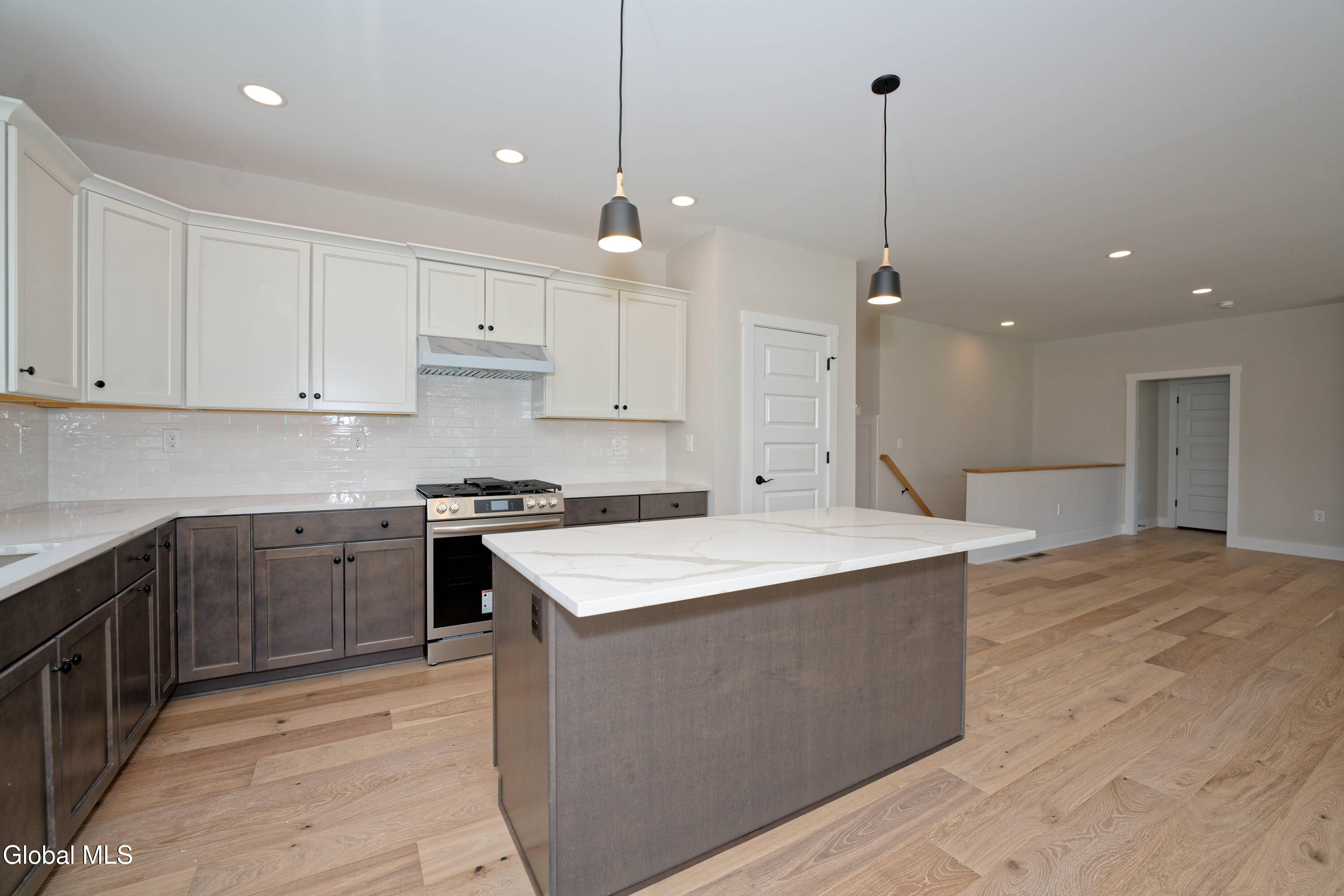 2802 Phillips Road East Greenbush, NY 12033 - Photo 7 of 26 Kitchen