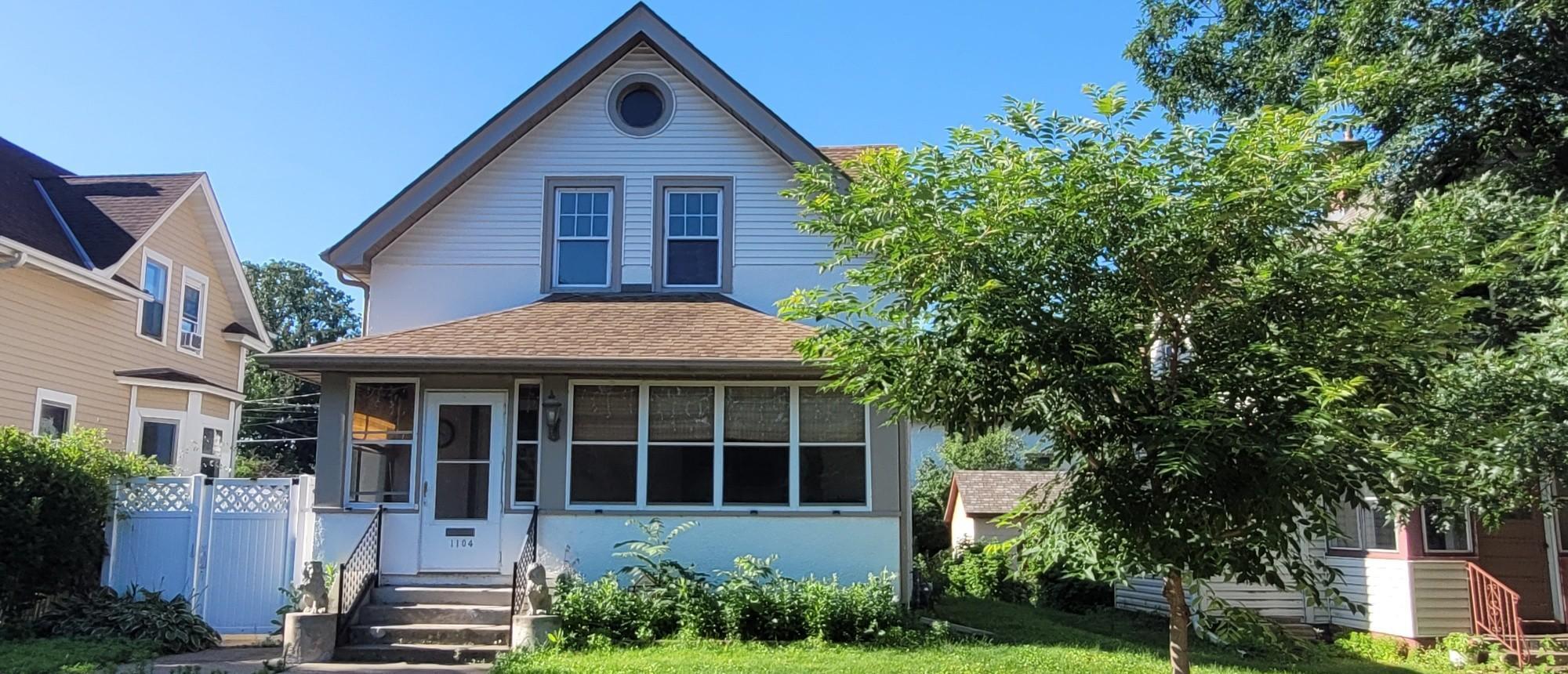 1104 24th Ave Northeast  