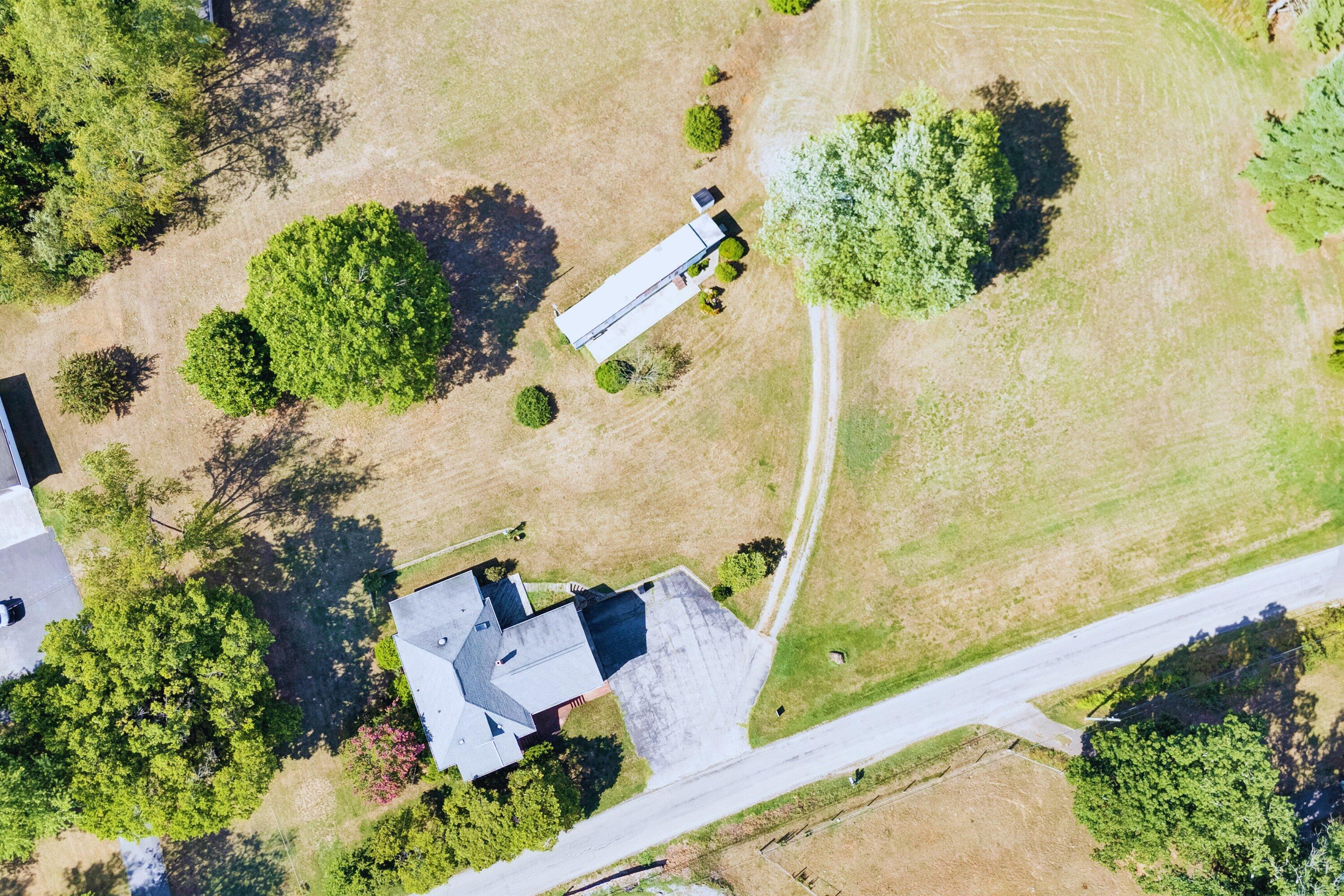 2744 Highland Road Roanoke, VA 24014 - Photo 4 of 29 an aerial view of a house