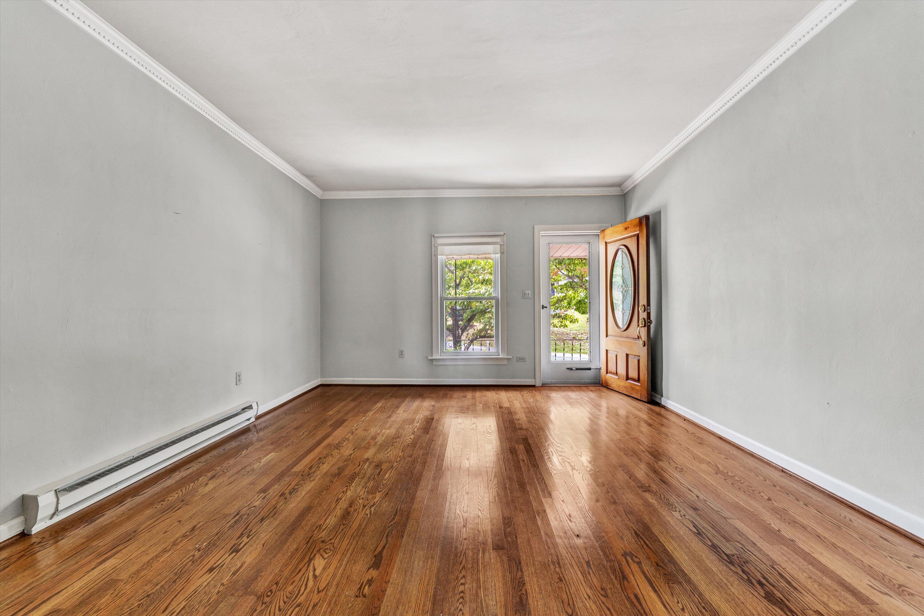 2744 Highland Road Roanoke, VA 24014 - Photo 6 of 29 a view of an empty room and window