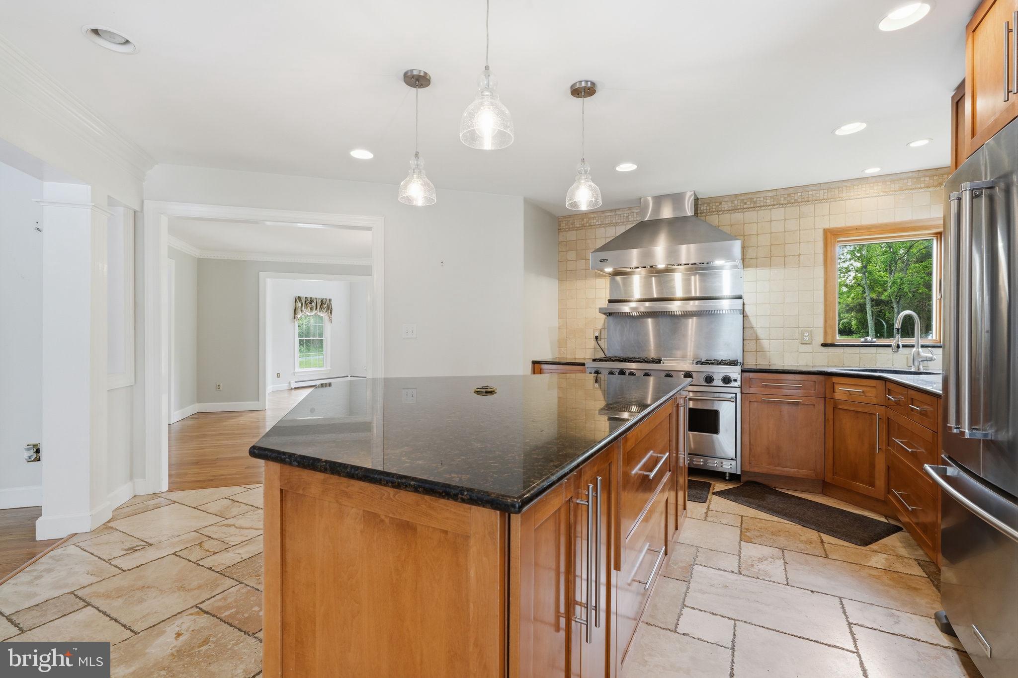 136 Rocktown-lamb Road Lambertville, NJ 08530 - Photo 15 of 107