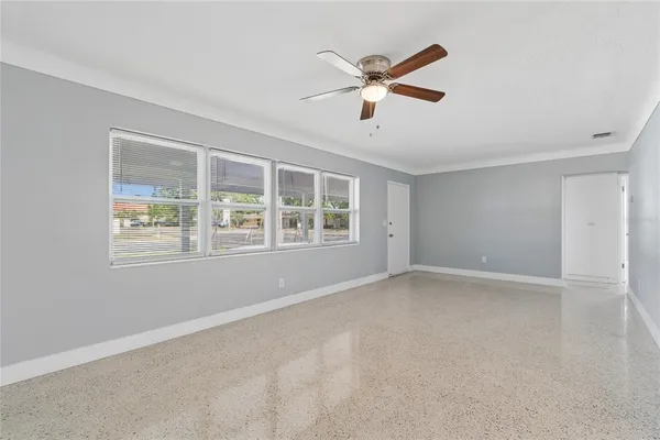 $2,600 | 3777 67th Street North, St. Petersburg, FL 33710