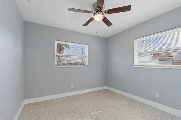 $2,600 | 3777 67th Street North, St. Petersburg, FL 33710