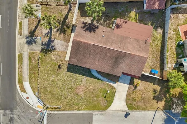 $2,600 | 3777 67th Street North, St. Petersburg, FL 33710