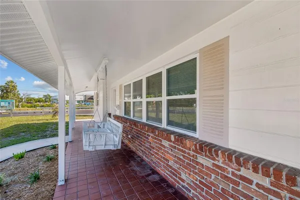 $2,600 | 3777 67th Street North, St. Petersburg, FL 33710