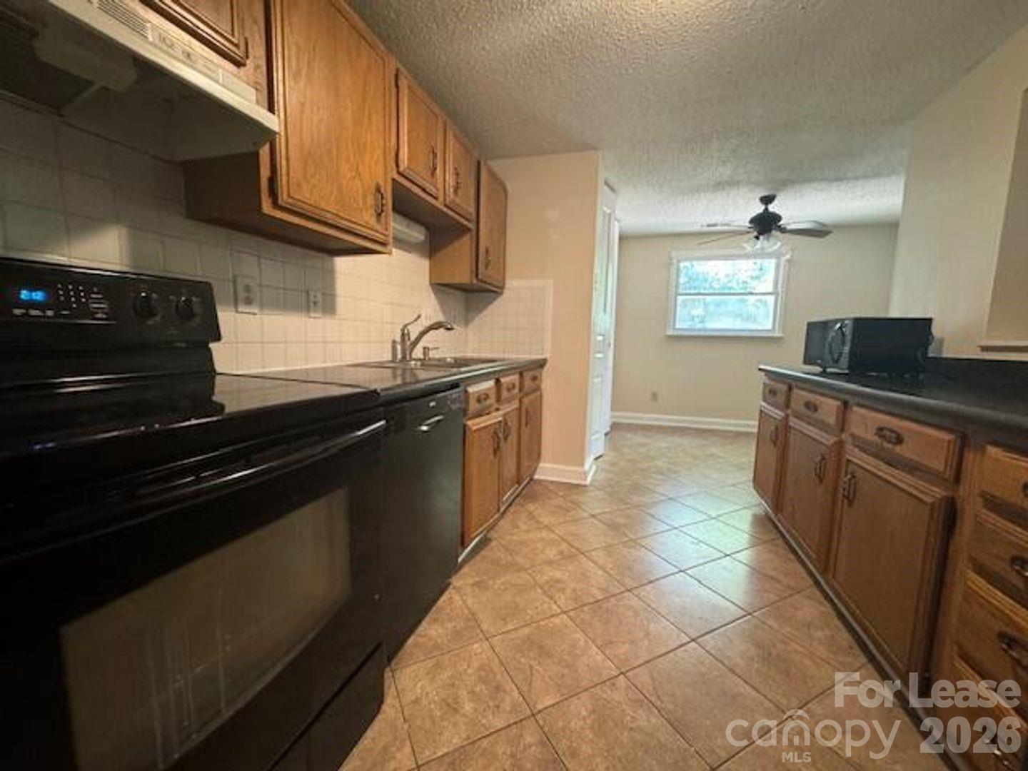 11515 5 Cedars Road Charlotte, NC 28226 - Photo 9 of 17