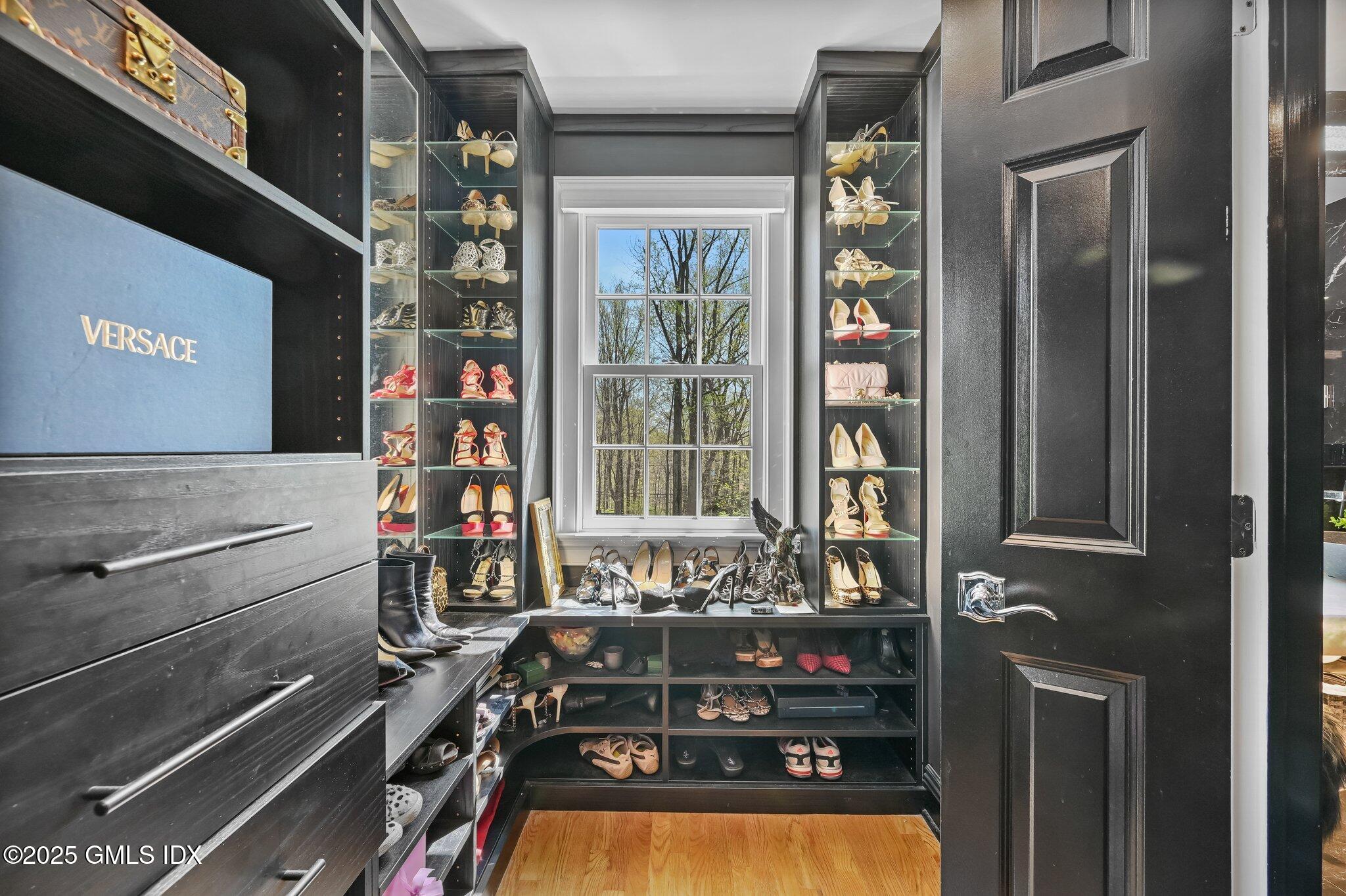 33 Cliffdale Road Greenwich, CT 06831 - Photo 24 of 39 Walk-in Closet