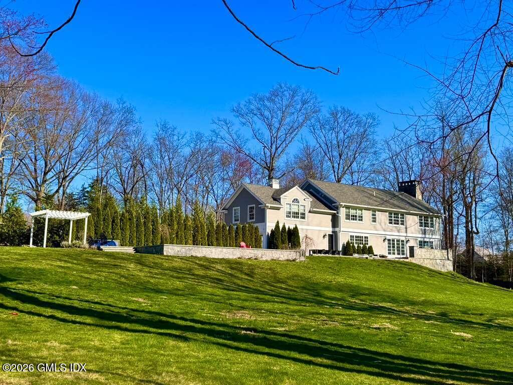 33 Cliffdale Road Greenwich, CT 06831 - Photo 35 of 39 WhatsApp Image 2026-04-07 at 11.17.06 AM