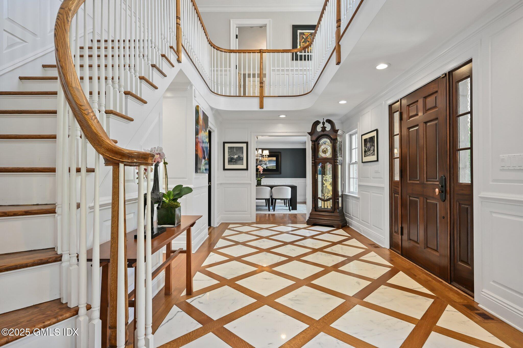 33 Cliffdale Road Greenwich, CT 06831 - Photo 5 of 39 Grand Foyer