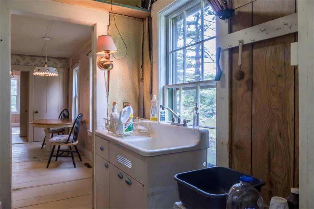 860 5 Islands Road Georgetown, ME 04548 - Photo 20 of 34 Pantry looking into the Dining Room...