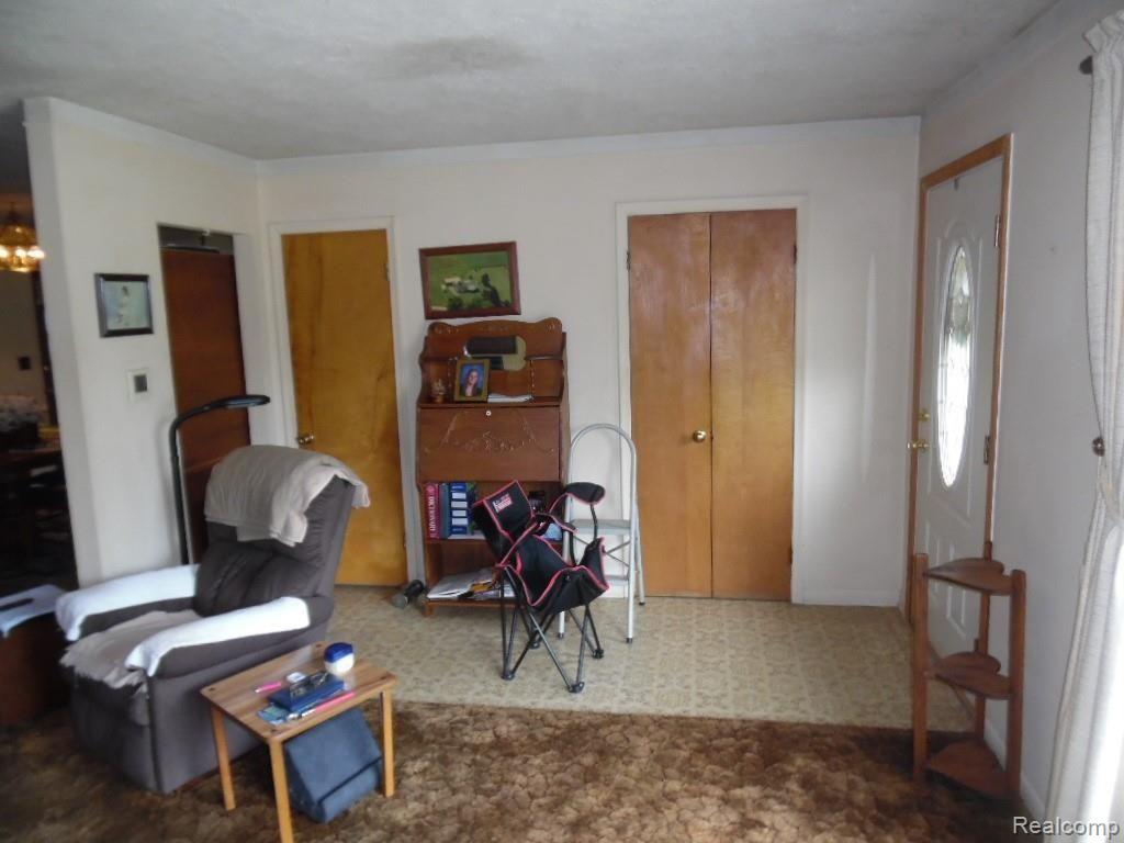 14615 Briar Hill Road Carleton, MI 48117 - Photo 12 of 33 14615 Briar Hill 018.JPG