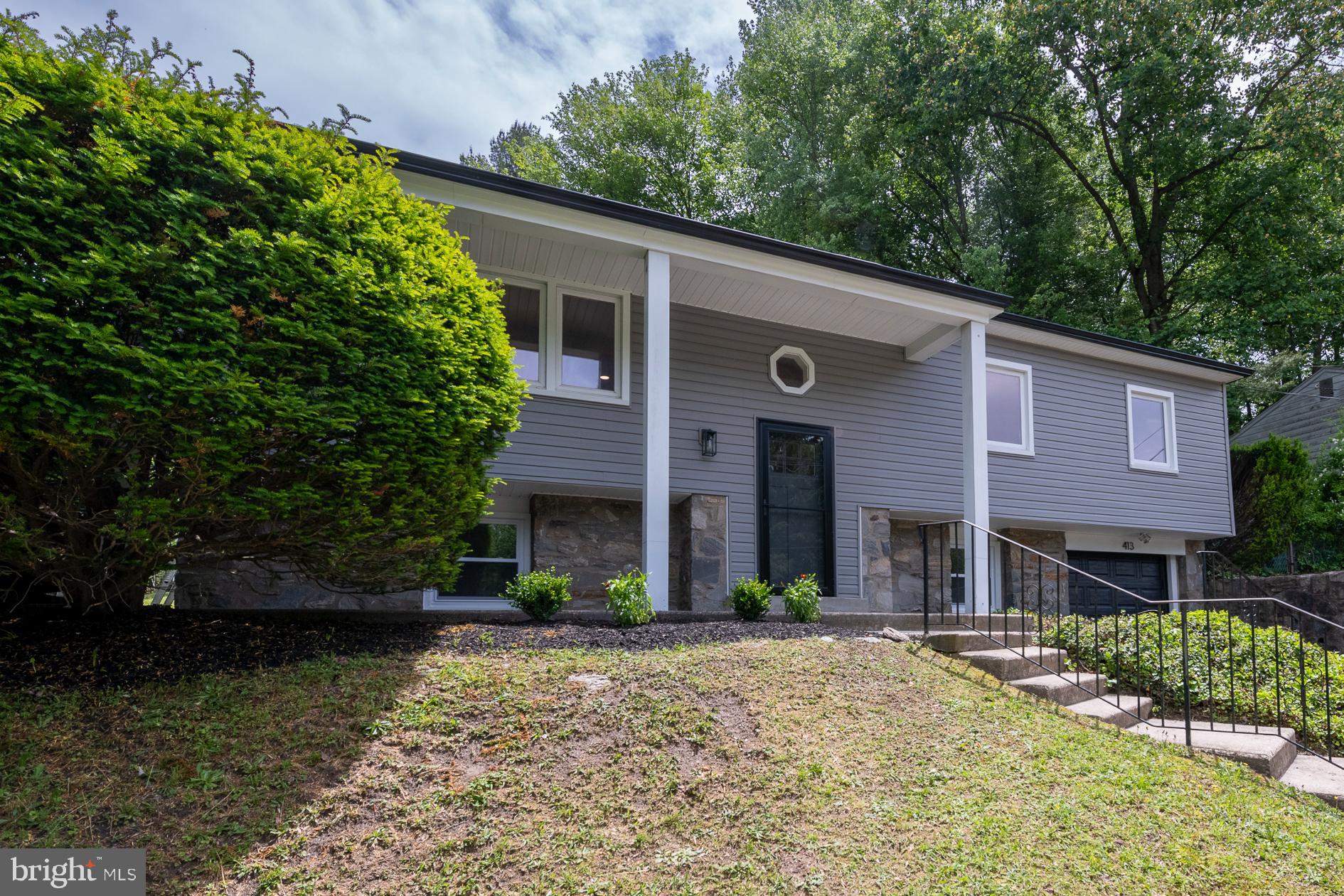 413 Ellis Road Havertown, PA 19083 - Photo 2 of 39