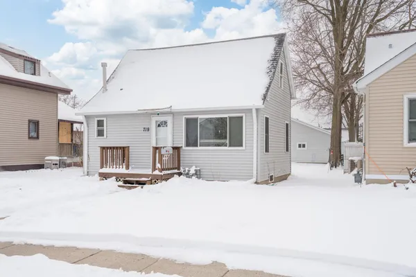 $149,900 | 719 Nicollet Avenue, North Mankato, MN 56003
