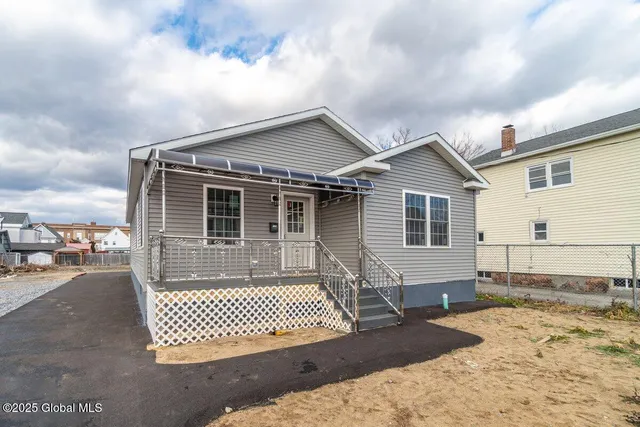 $325,000 | 1229 8th Avenue, Schenectady, NY 12303