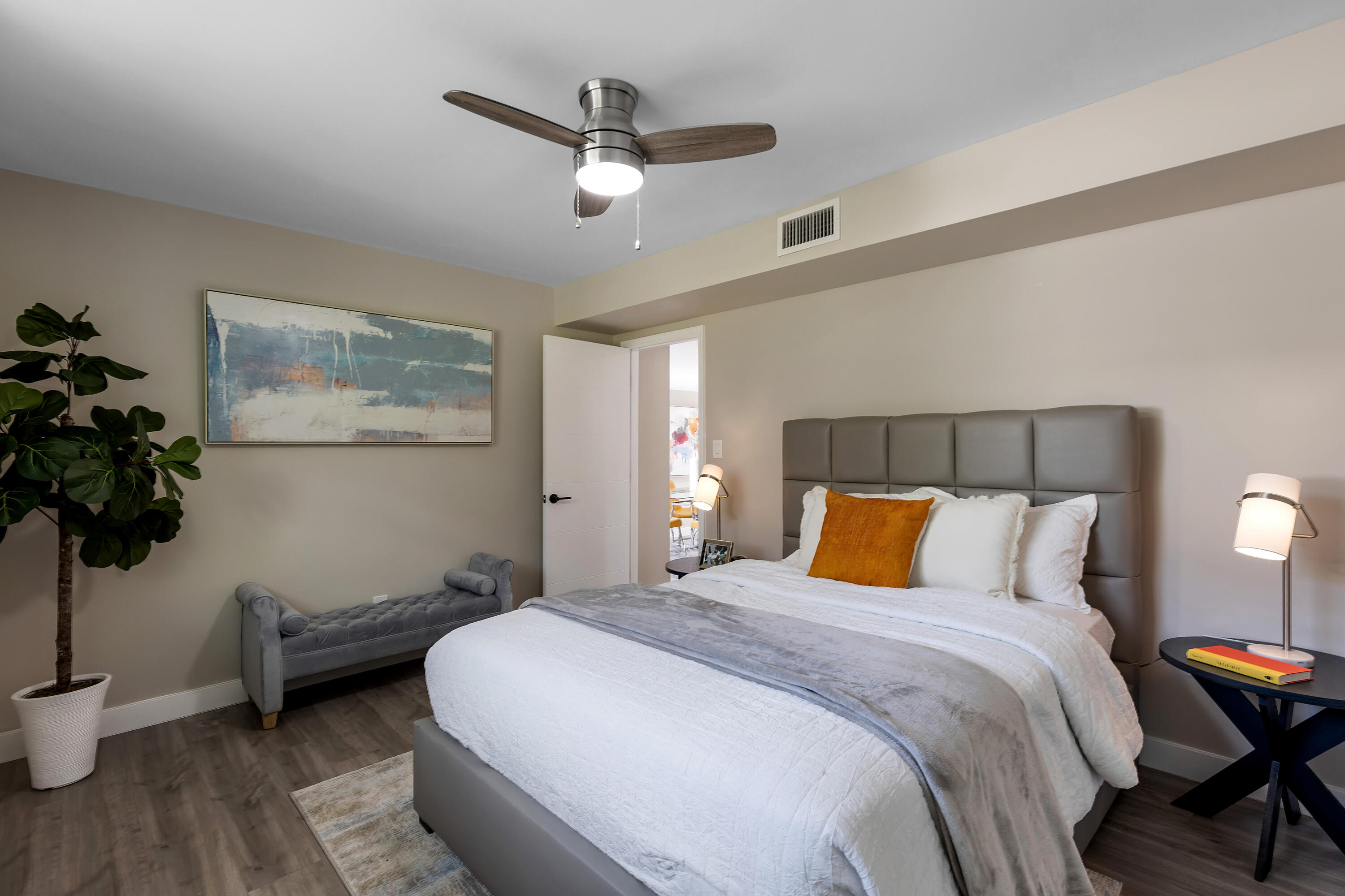 463 Manchester Street Boca Raton, FL 33487 - Photo 10 of 12 Bedroom 2