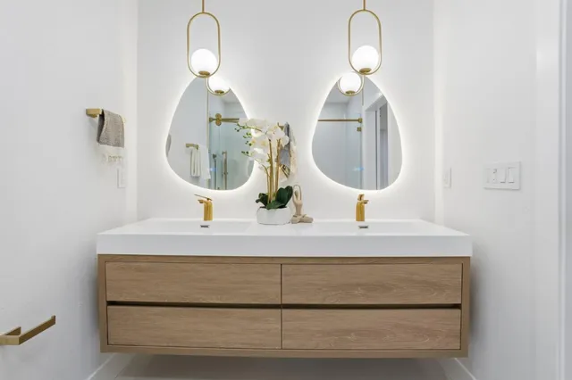 $1,199,888 | 1666 Center Ridge Drive, San Jose, CA 95121