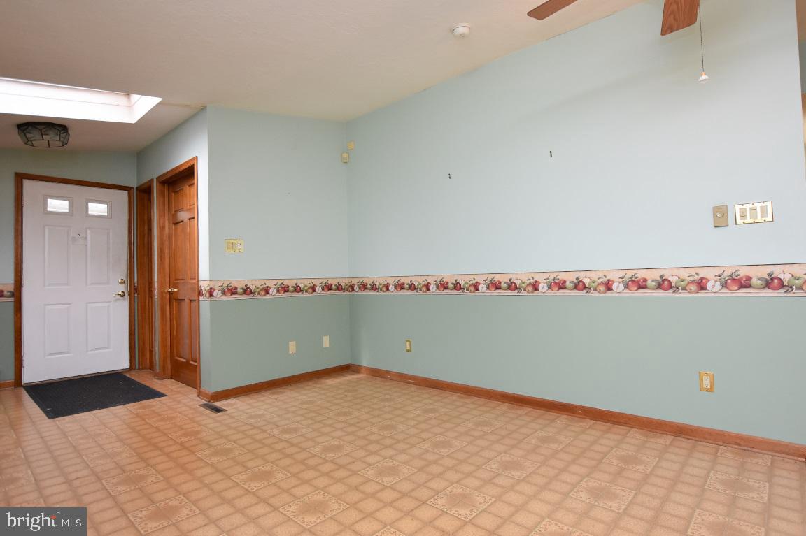 320 Creek Road Moorestown, NJ 08057 - Photo 16 of 26 Mudroom