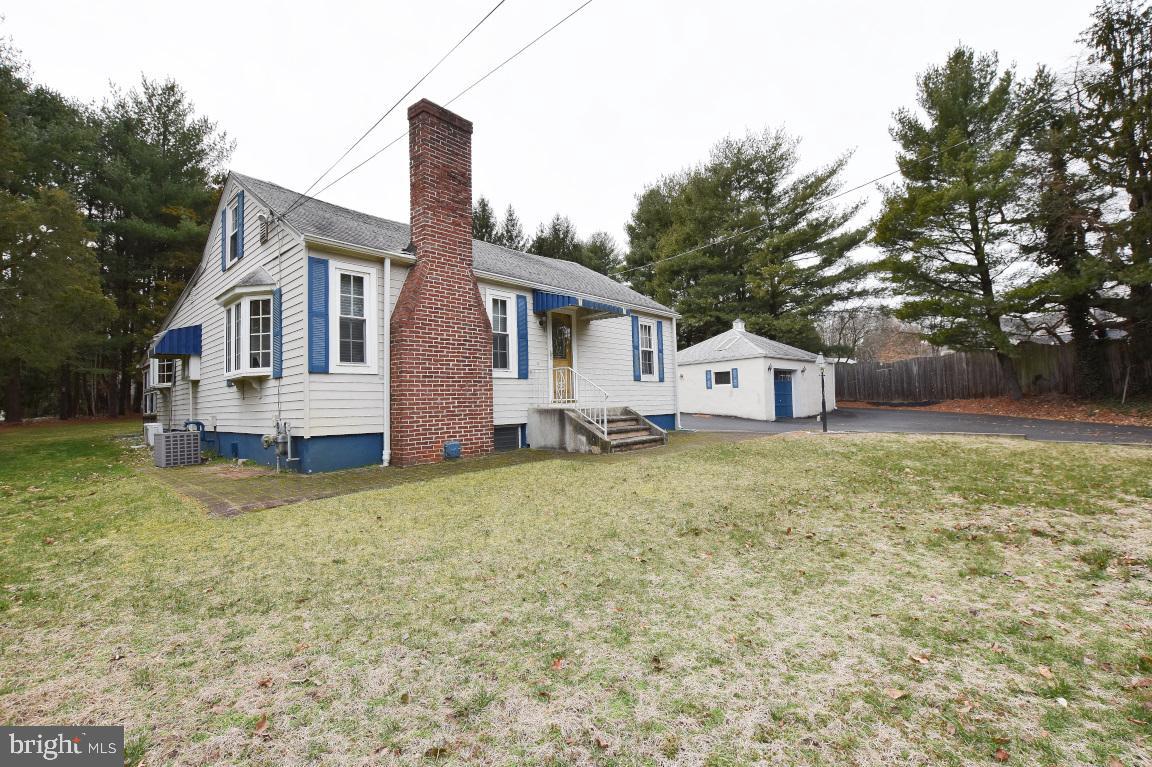 320 Creek Road Moorestown, NJ 08057 - Photo 21 of 26 Front