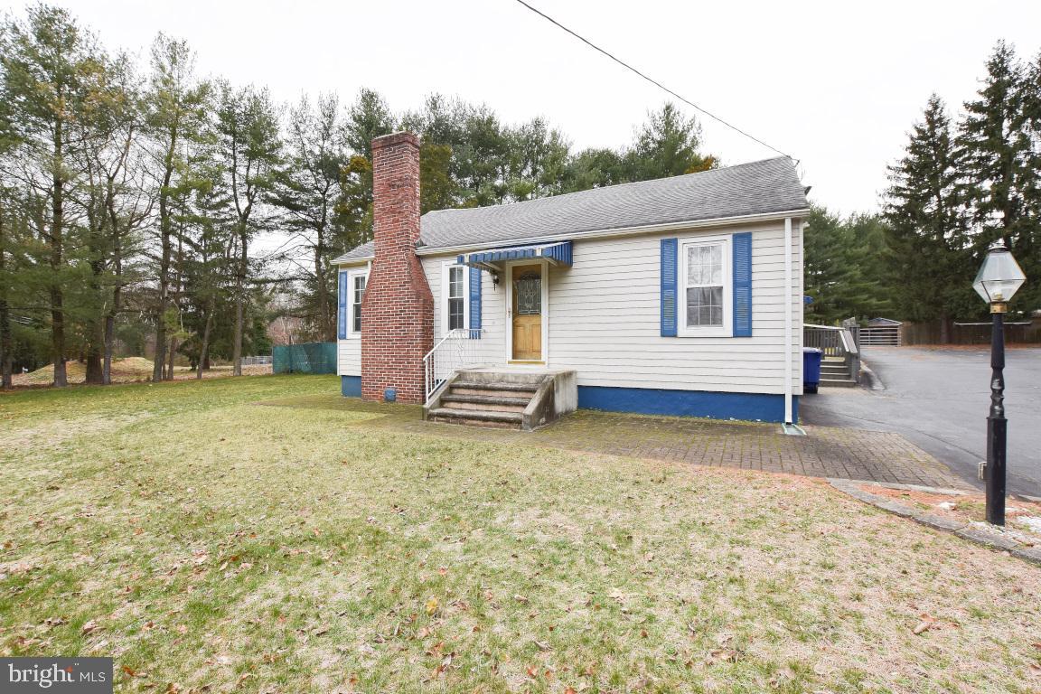 320 Creek Road Moorestown, NJ 08057 - Photo 22 of 26 Front