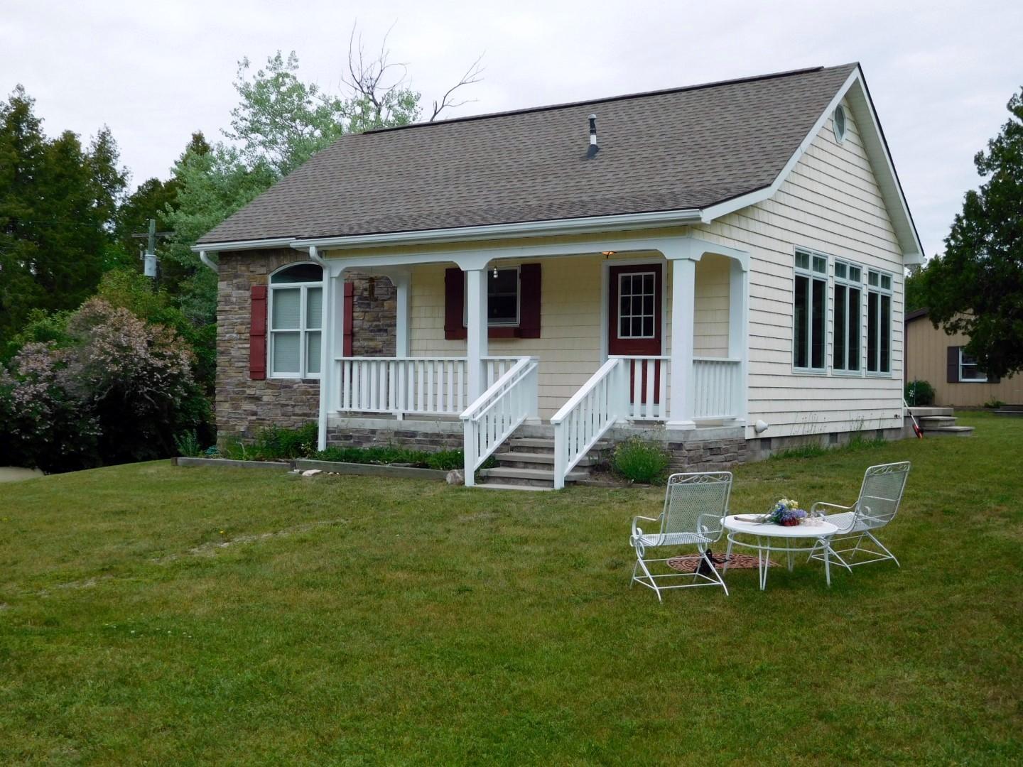 1275 Gros Cap Road St. Ignace, MI 49781 - Photo 10 of 36 Gallery Image 10