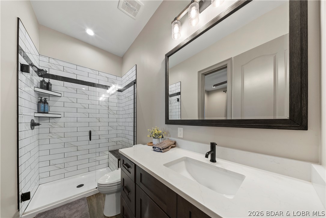 1184 Jeffries Road, Unit 312 Osage Beach, MO 65065 - Photo 38 of 55 Gallery Image 38