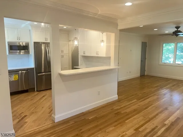 $3,200 | 223 Lakewood Drive, Unit 2, Bloomfield, NJ 07003