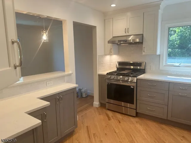 $3,200 | 223 Lakewood Drive, Unit 2, Bloomfield, NJ 07003