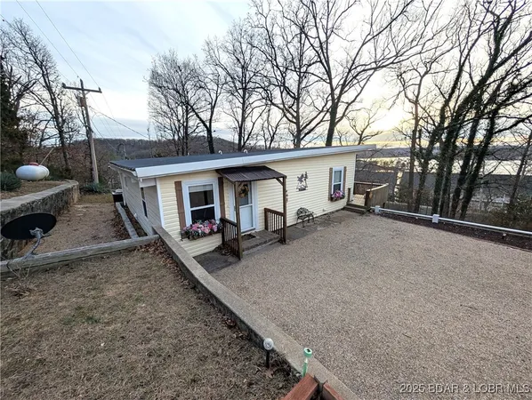 $319,900 | 142 Vision Drive, Camdenton, MO 65020