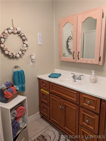 $319,900 | 142 Vision Drive, Camdenton, MO 65020
