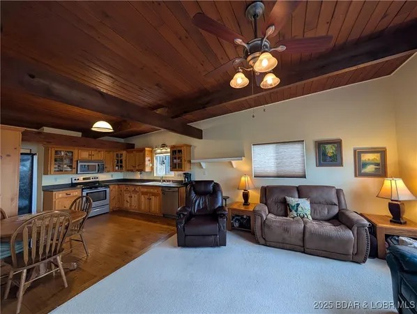 $319,900 | 142 Vision Drive, Camdenton, MO 65020