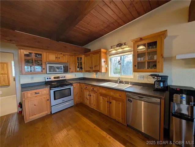 $329,900 | 142 Vision Drive, Camdenton, MO 65020