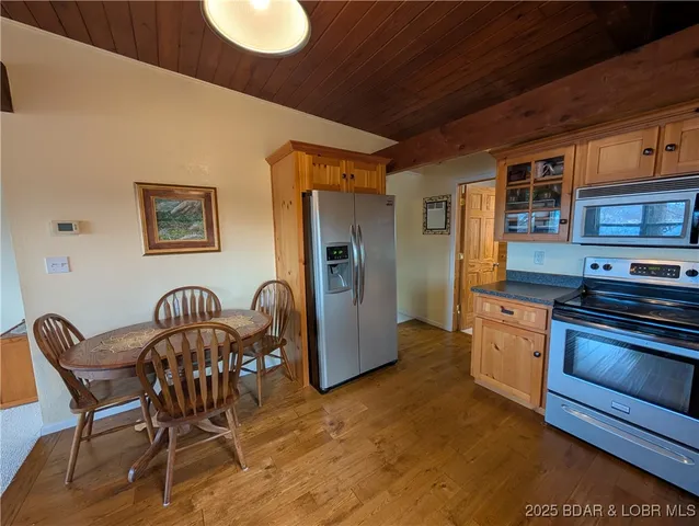 $329,900 | 142 Vision Drive, Camdenton, MO 65020